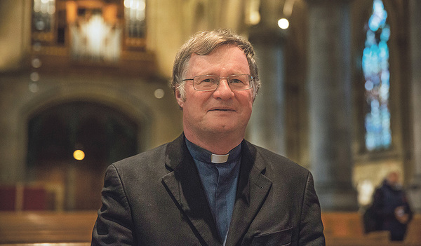 Bischof Scheuer verurteilt den Antisemitismus.  