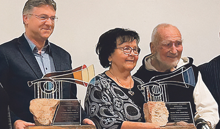 Der Moraltheologe Martin M. Lintner (links) und der Benediktinermönch David Steindl-Rast (rechts) sind die diesjährigen Preisträger der „Trompete von Jericho“.
