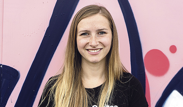 Simone Eder (25) ist Referentin bei der youngCaritas.   