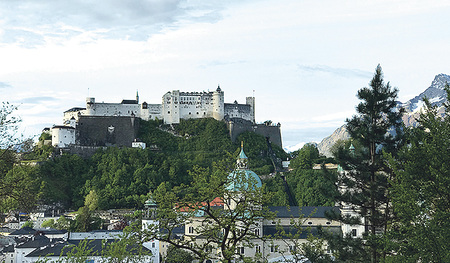 Spirituelle Diskussionen in Salzburg.   
