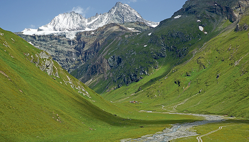 „Ich erhebe meine Augen zu den Bergen: Woher kommt mir Hilfe?“ (Psalm 121) 