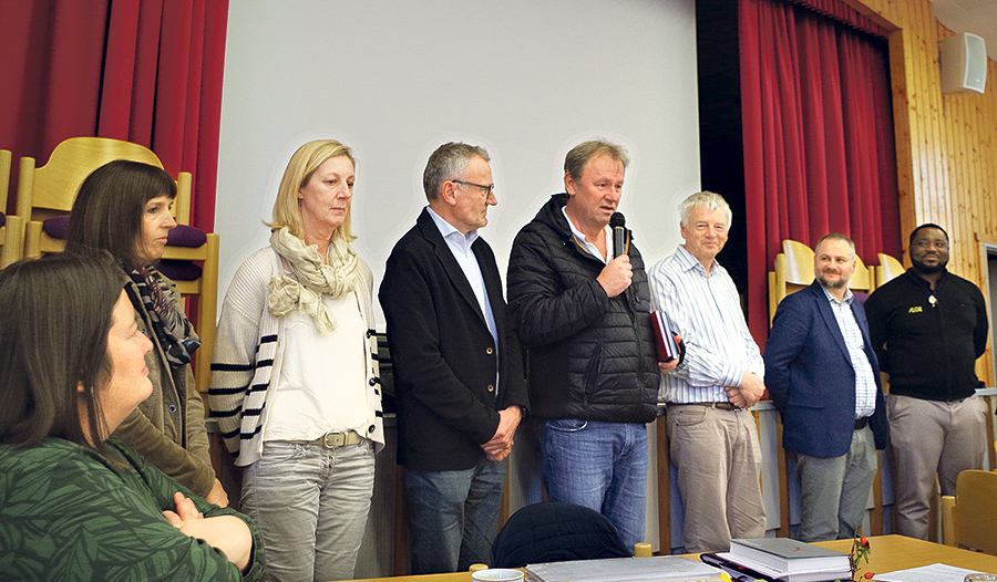 Das Kernteam (im Bild) mit Dechant Christoph Mielnik leitet den Übergang.    / © Diözese Linz / Franz Strasser Das Kernteam (im Bild) mit Dechant Christoph Mielnik leitet den Übergang.
