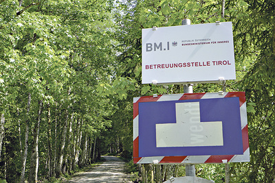 Die Rückkehrberatungseinrichtung  ist achteinhalb Kilometer vom Ortszentrum Fieberbrunn entfernt.