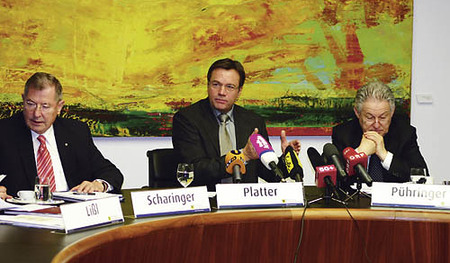 Gen.Dir. Dr. Ludwig Scharinger, Verteidigungsminister G?nther Platter, Landeshauptmann Dr. Josef P?hringer, Schengengrenzen