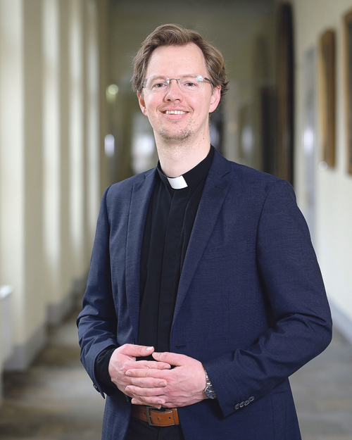 Stefan Scheichl (30) aus Unterach  am Attersee wird am 29. Juni 2024 im Salzburger Dom geweiht.  