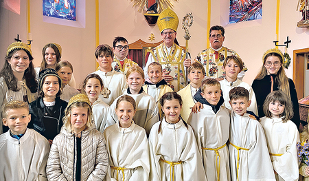 Abt Lukas Dikany war Hauptzelebrant. 