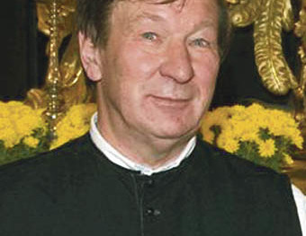 Unter Vorsitz von Abtpr?ses Wolfgang Wiedermann ( Abt von Stift Zwettl ) wurde ein Administrator gew?hlt. Bei der Vorwahl am Montagabend wurde beschlossen das ein Administrator vor drei Jahren und kein Abt gew?hlt wird. Der neue Administrator ist P. 