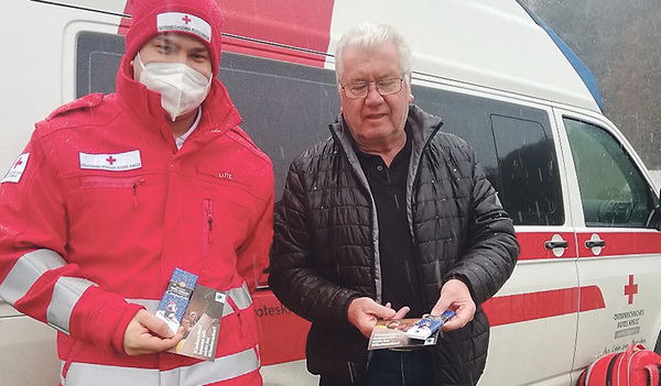 Ein süße Stärkung beim Rettungseinsatz  