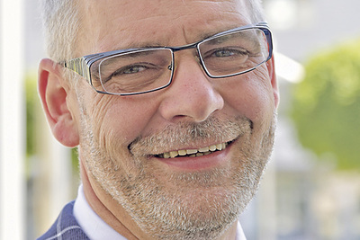 Dipl.-Päd. Martin Tanzer ist Geschäftsführer des Vereins zur Förderung der Lehrlinge in OÖ und Bürgermeister von Alberndorf/Rdmk.  