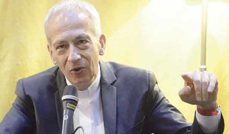 Michael Landau