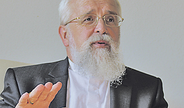 Bischof Gerhard Feige   