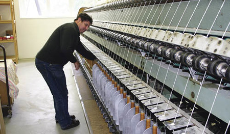 Manufaktur Haslach, Solidarit?tspreistr?ger, Robert Br?uer, Weberei, Textil, Maschinen, Schafwollverarbeitung