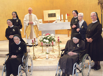 Professjubiläen in der Kapelle des Klinikum Wels