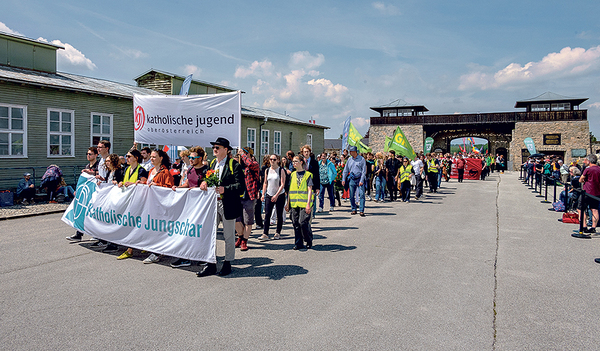 Katholische Jugend und Jungschar nahmen an der Gedenkfeier in Mauthausen teil. 