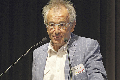 Dr. Stephan Schulmeister