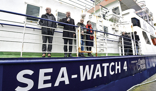 Sea-Watch 4 von der Evangelischen Kirche und vielen NGOs 