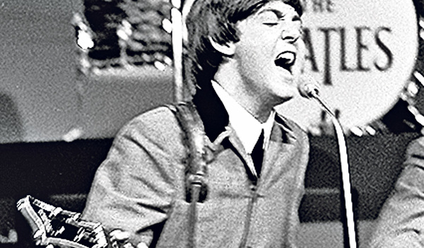 Paul Mc-Cartney im Jahr 1964.  