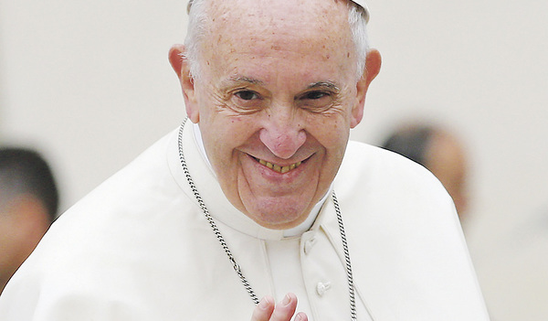 Egoismus sei eine „Sklaverei des eigenen Ichs“, sagte Papst Franziskus bei seiner wöchentlichen Generalaudienz auf dem  Petersplatz. Vom Egoismus befreien kann die Menschen laut dem Papst nur die Liebe Gottes. Sie befreie von Besitzsucht, erneuere Be