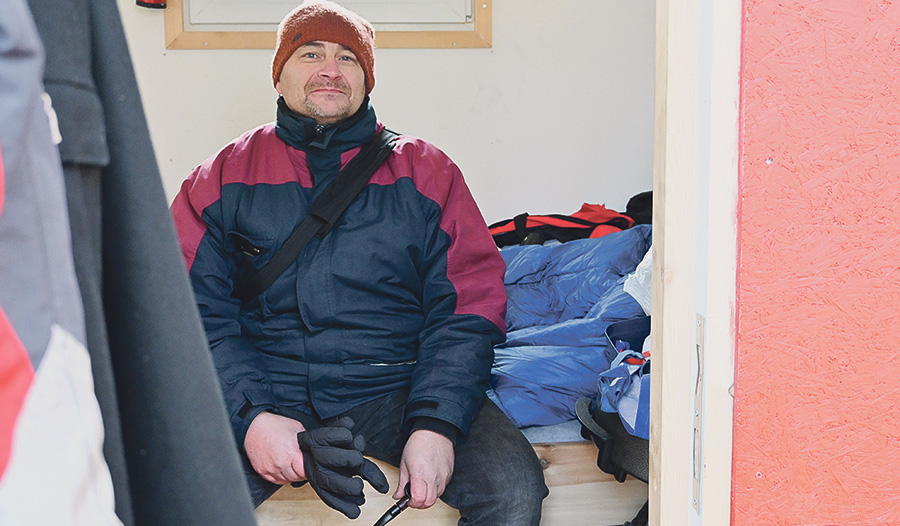 Roman hat sein Hütte im September bezogen