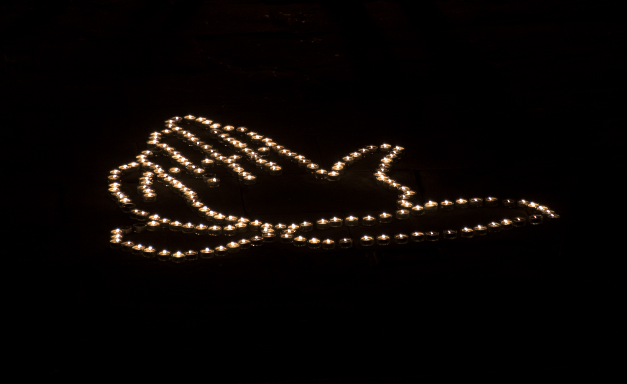 Nacht der 1000 Lichter in Heiligenleithen (Pettenbach)Ein Lichterweg zum Thema "Alles beginnt mit der Sehnsucht"Zeit um ruhig zu werdenZeit der eigenen inneren Stimme nachzuspürenZeit um im Schein von Tausend Lichern mit Gott in Berührung zu komm