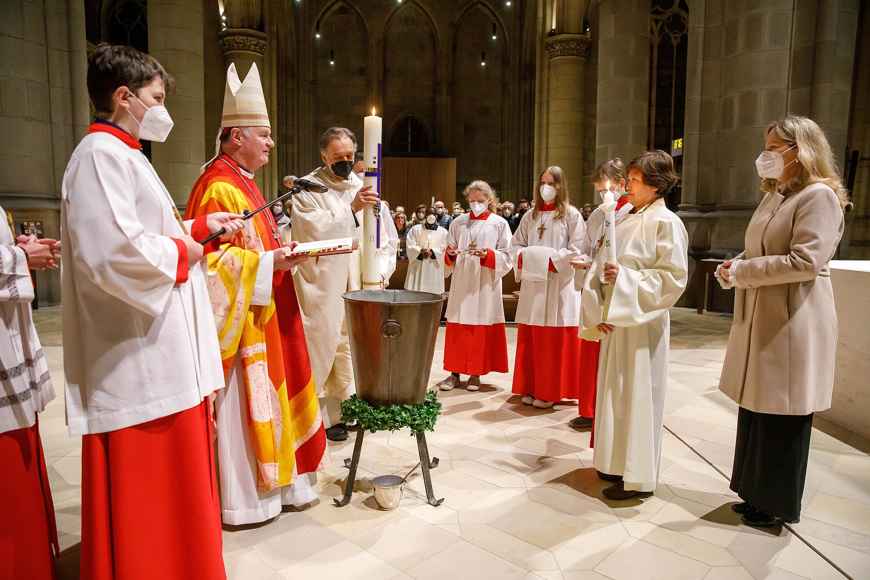 Erwachsenentaufe in der Osternacht