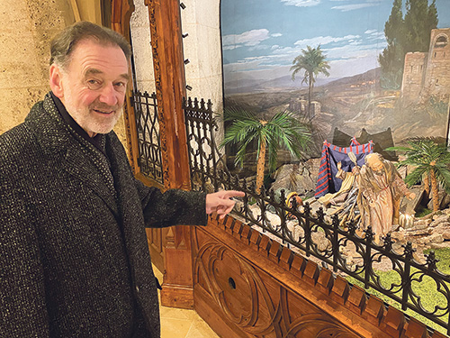 Dompfarrer Max Strasser und der Hirte mit der Laterne