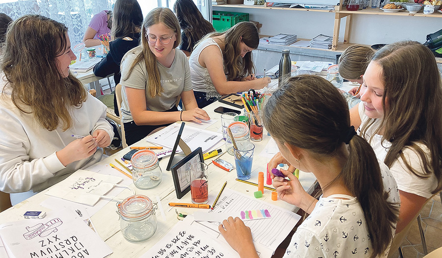 Kreativer Workshop der Jugendtankstelle für Jugendliche